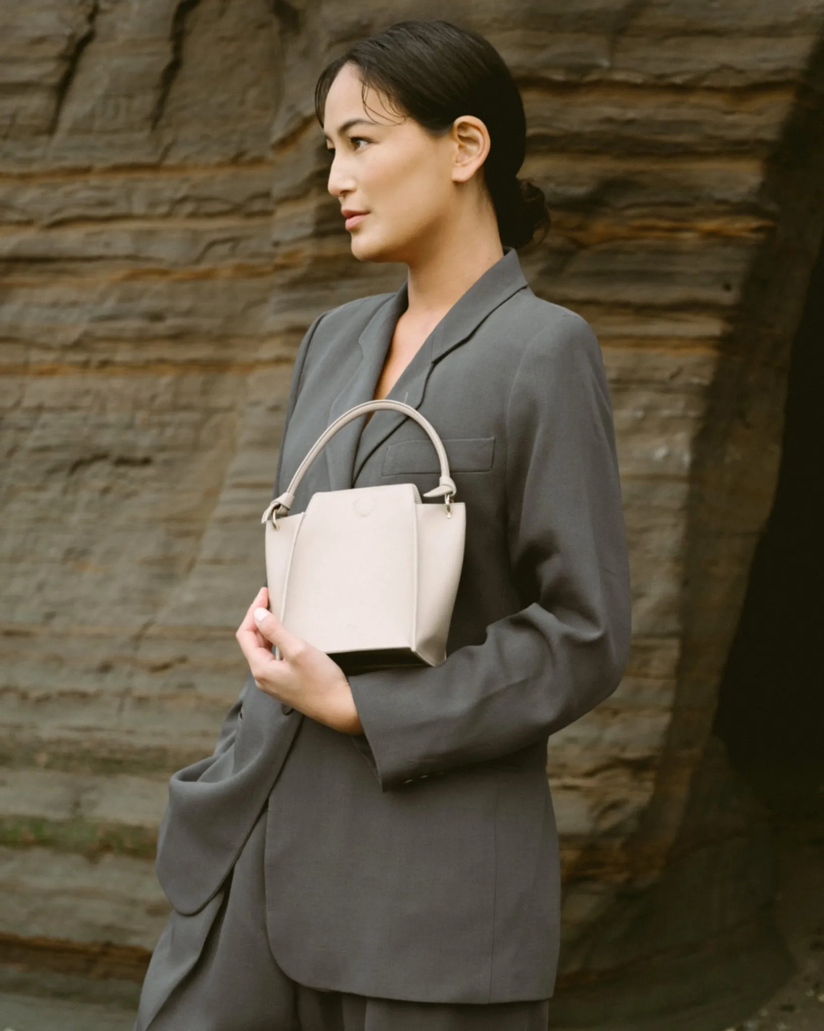 🌽 Mini Pine Corn Leather Bag – TAN