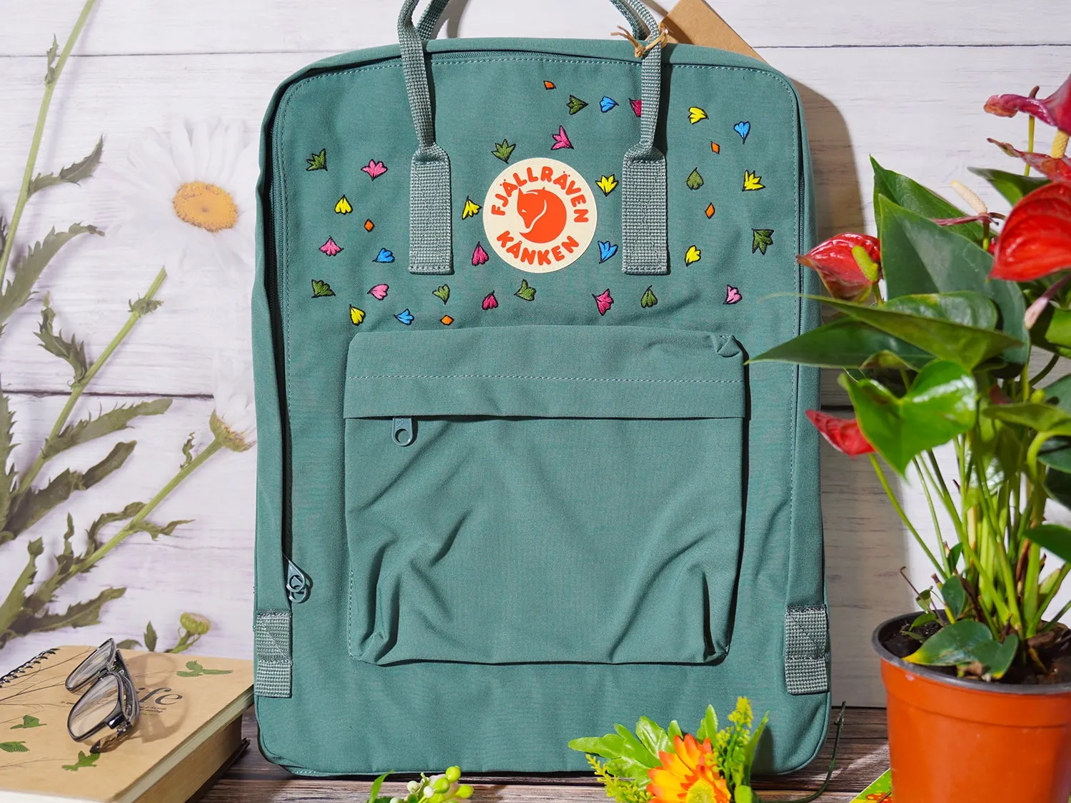 Fjallraven kanken backpack custom embroidered Heartstopper Leaves