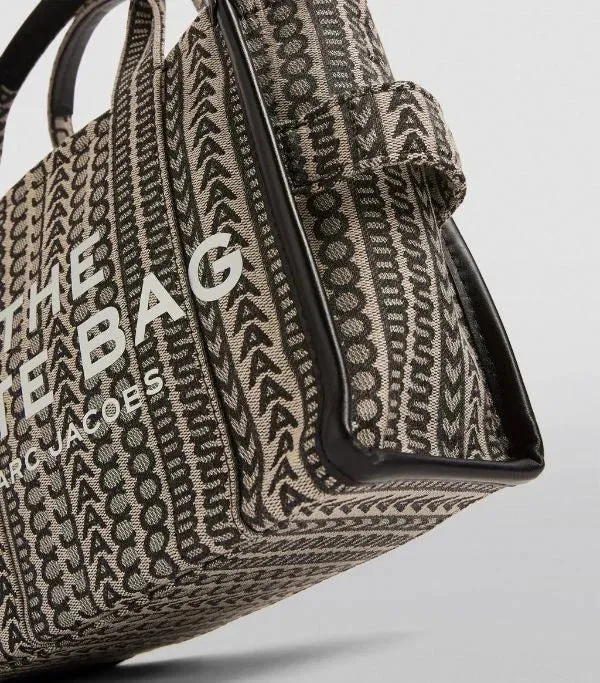 MARC JACOBS MONOGRAM TOTE BAG - BROWN
