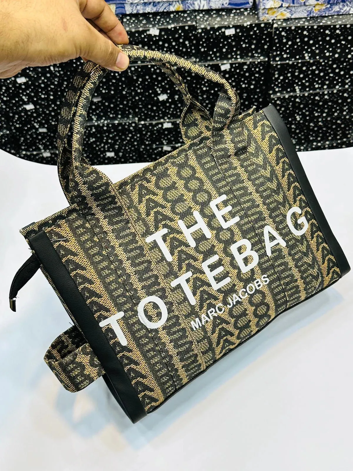 MARC JACOBS MONOGRAM TOTE BAG - BROWN