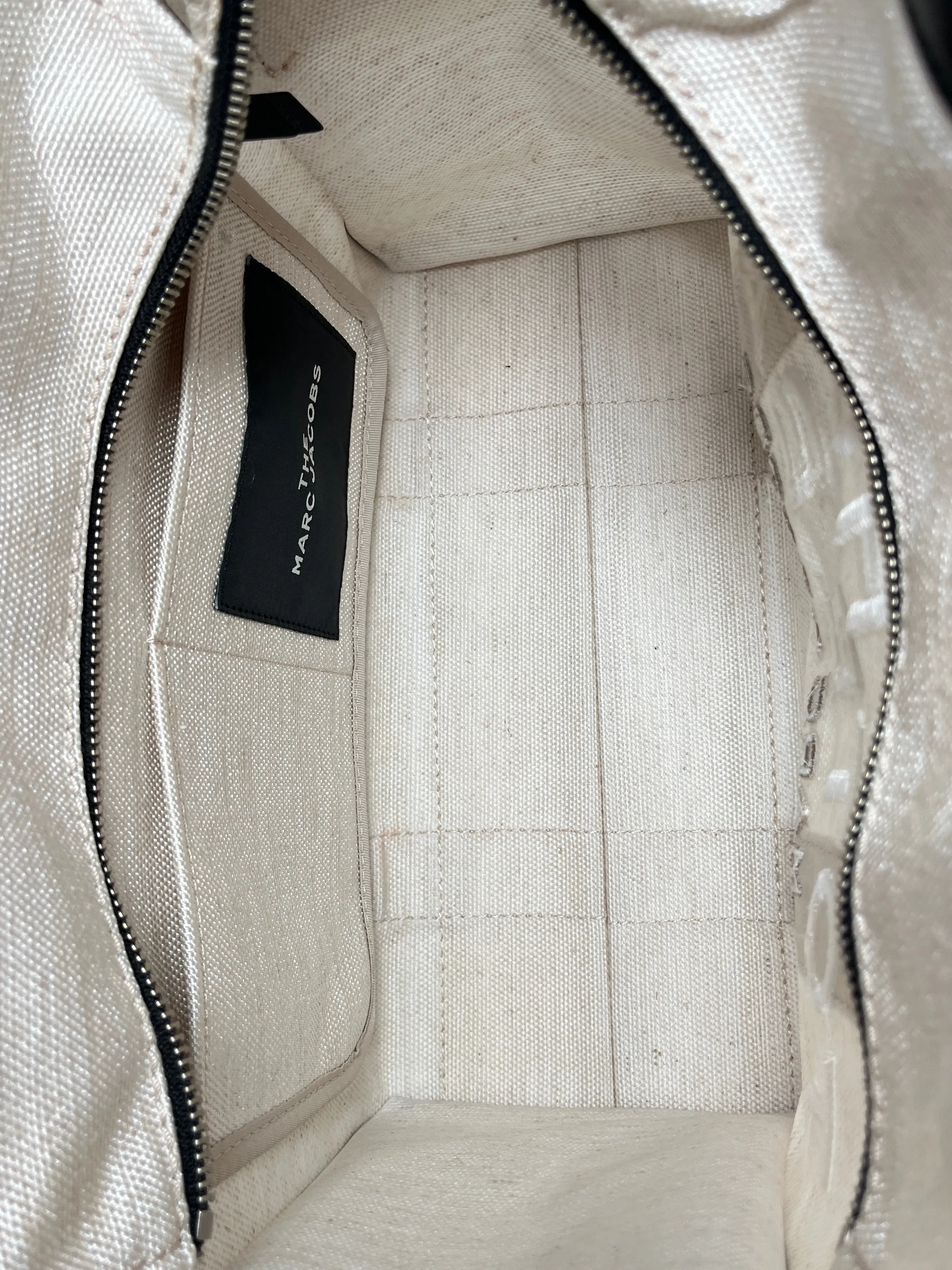MARC JACOBS - THE MEDIUM CANVAS TOTE BAG