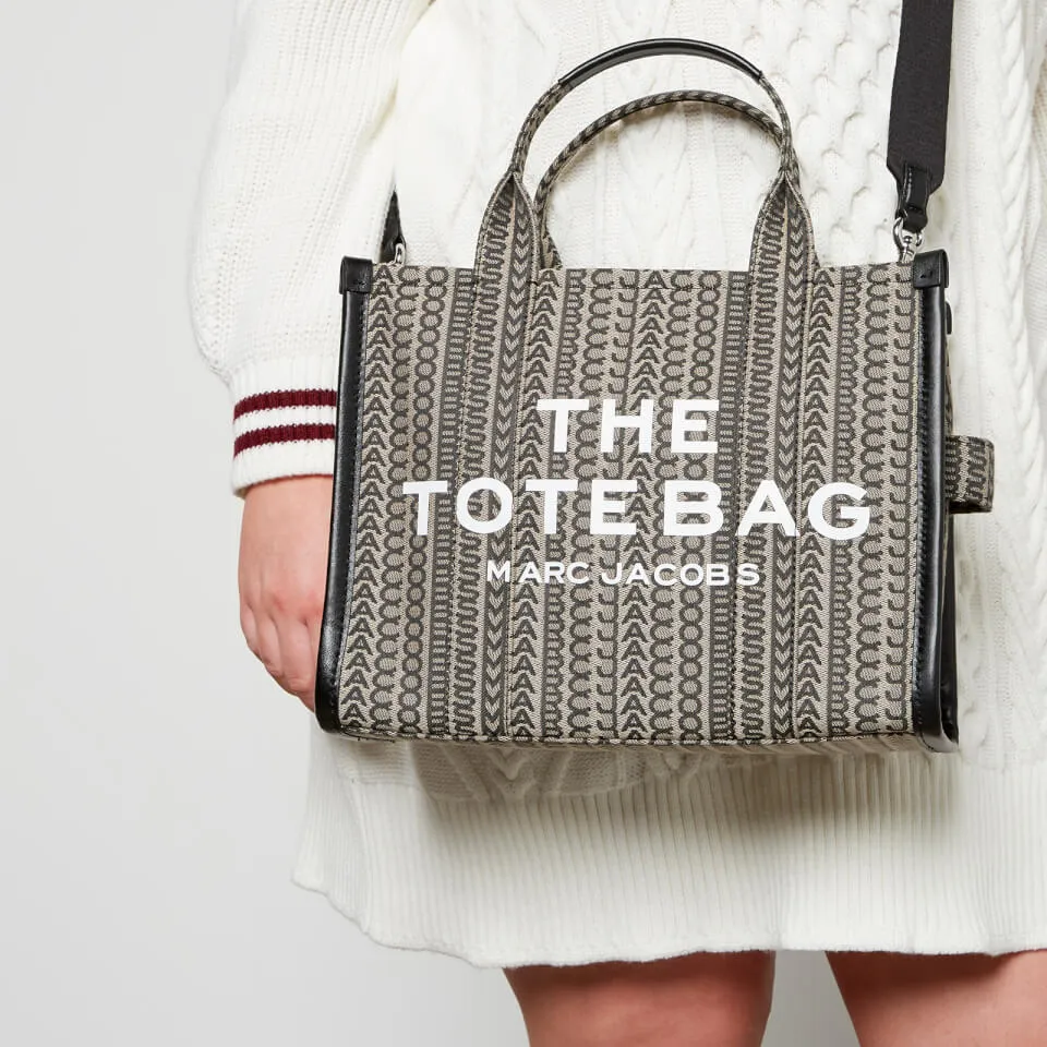 Marc Jacobs – The Tote Bag (Medium)