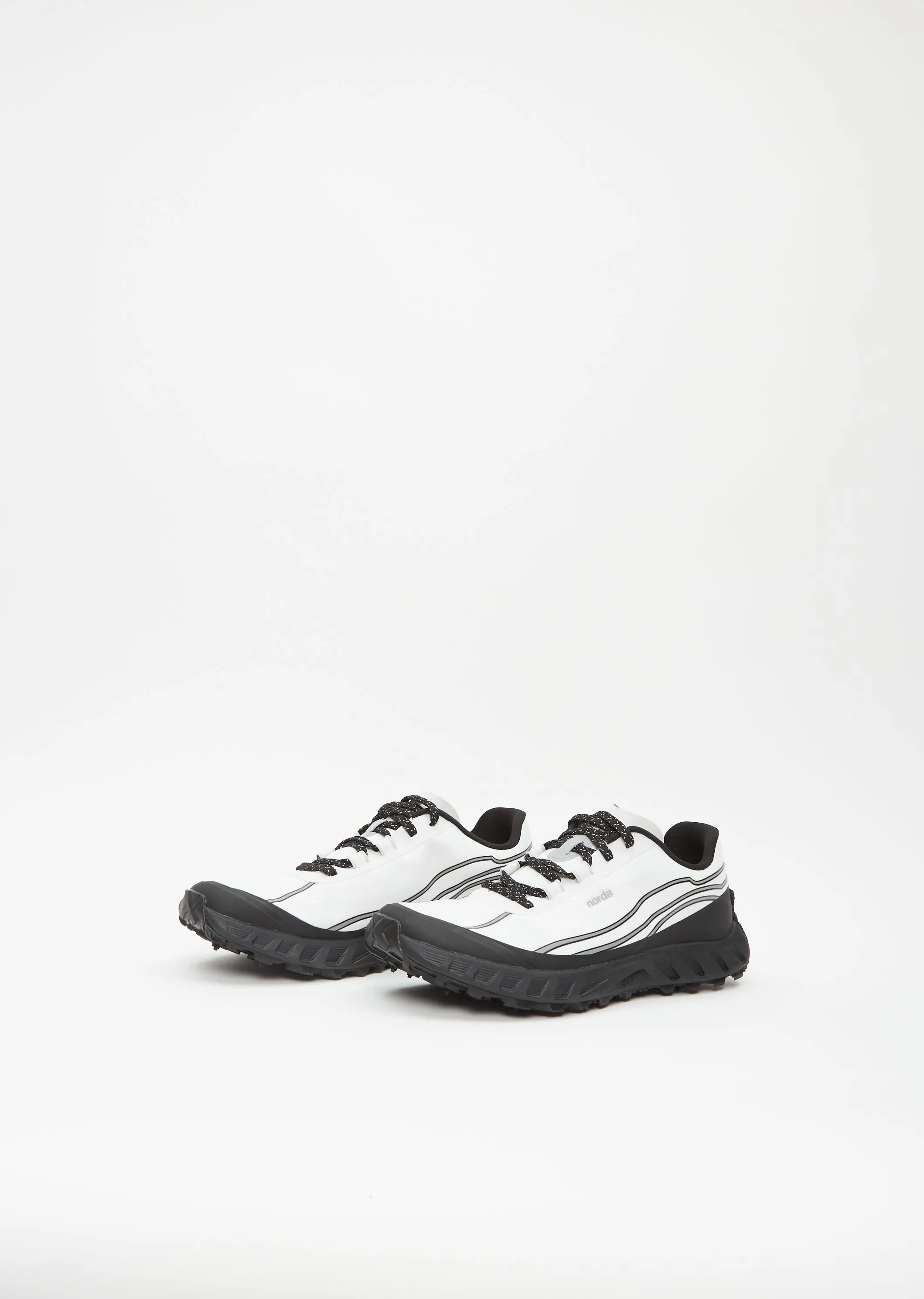 Model 002 — Alpine White