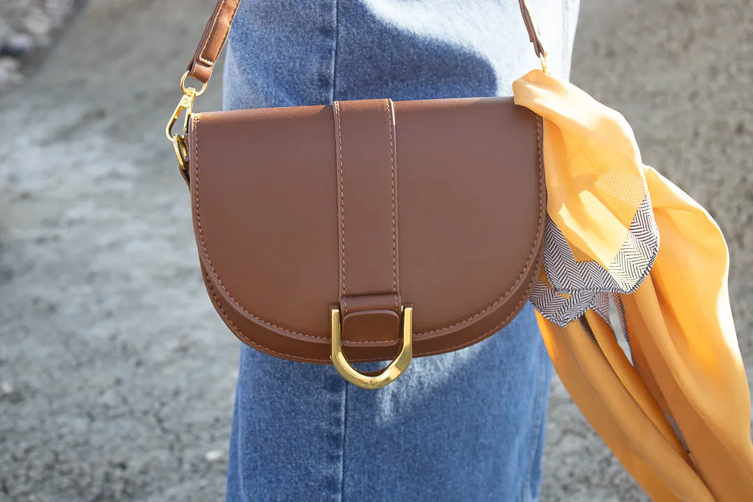 Saddle Buckle Bag